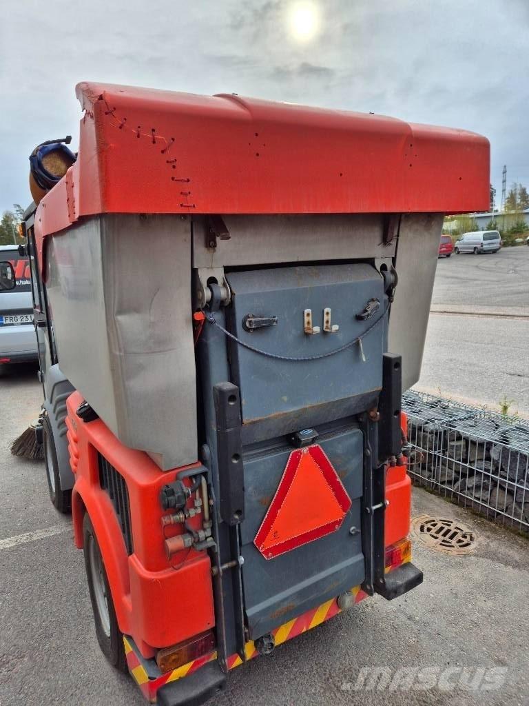 Hako Citymaster 1200 Zamiatarki - Zgarniarki - Odśnieżarki