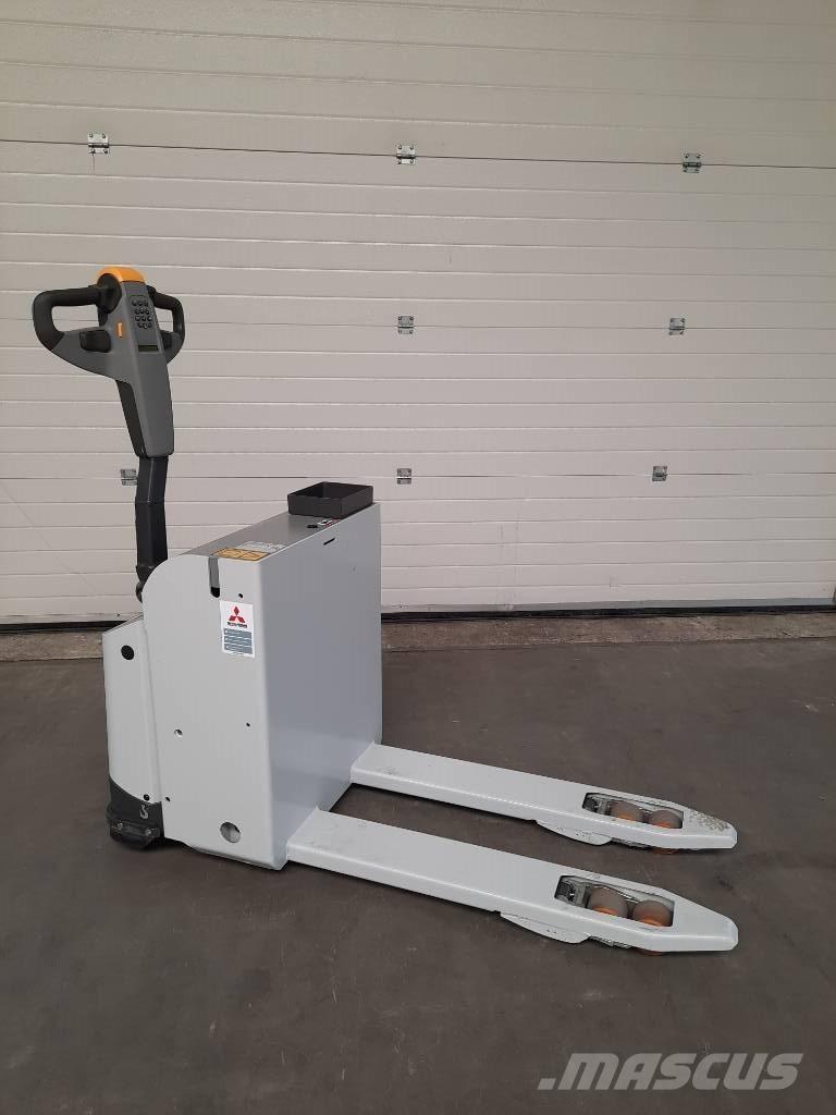 UniCarriers PLL180 Wózki widłowe unoszące