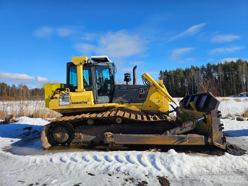 Komatsu D 65 PX Spycharki gąsienicowe