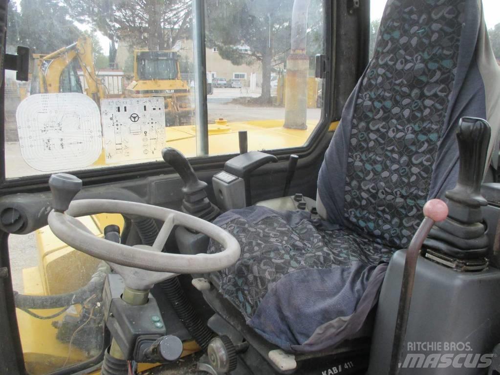 Komatsu PW 95 Midikoparki  7t - 12t