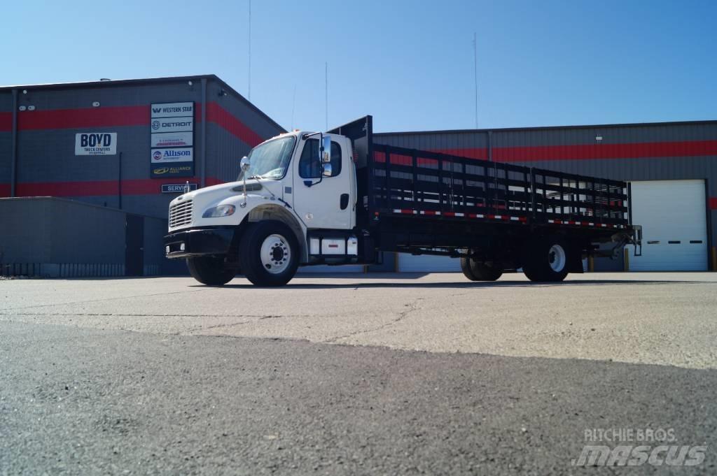 Freightliner M2-106 Ciężarówki typu Platforma / Skrzynia