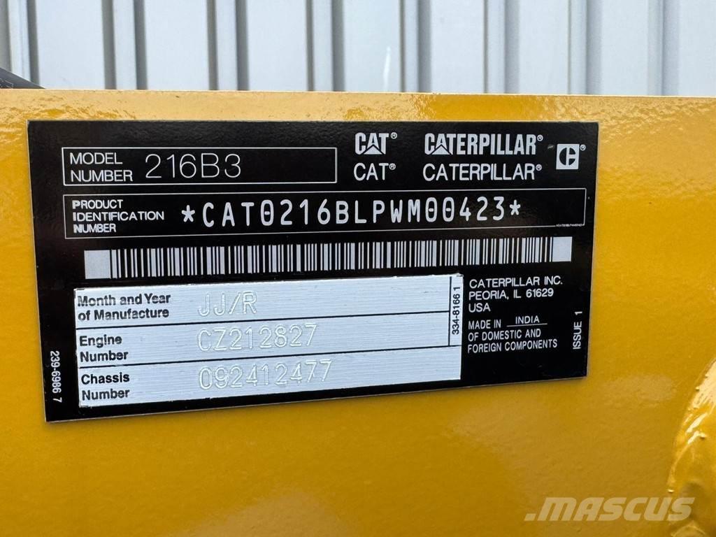 CAT 216B3 Ładowarki kołowe