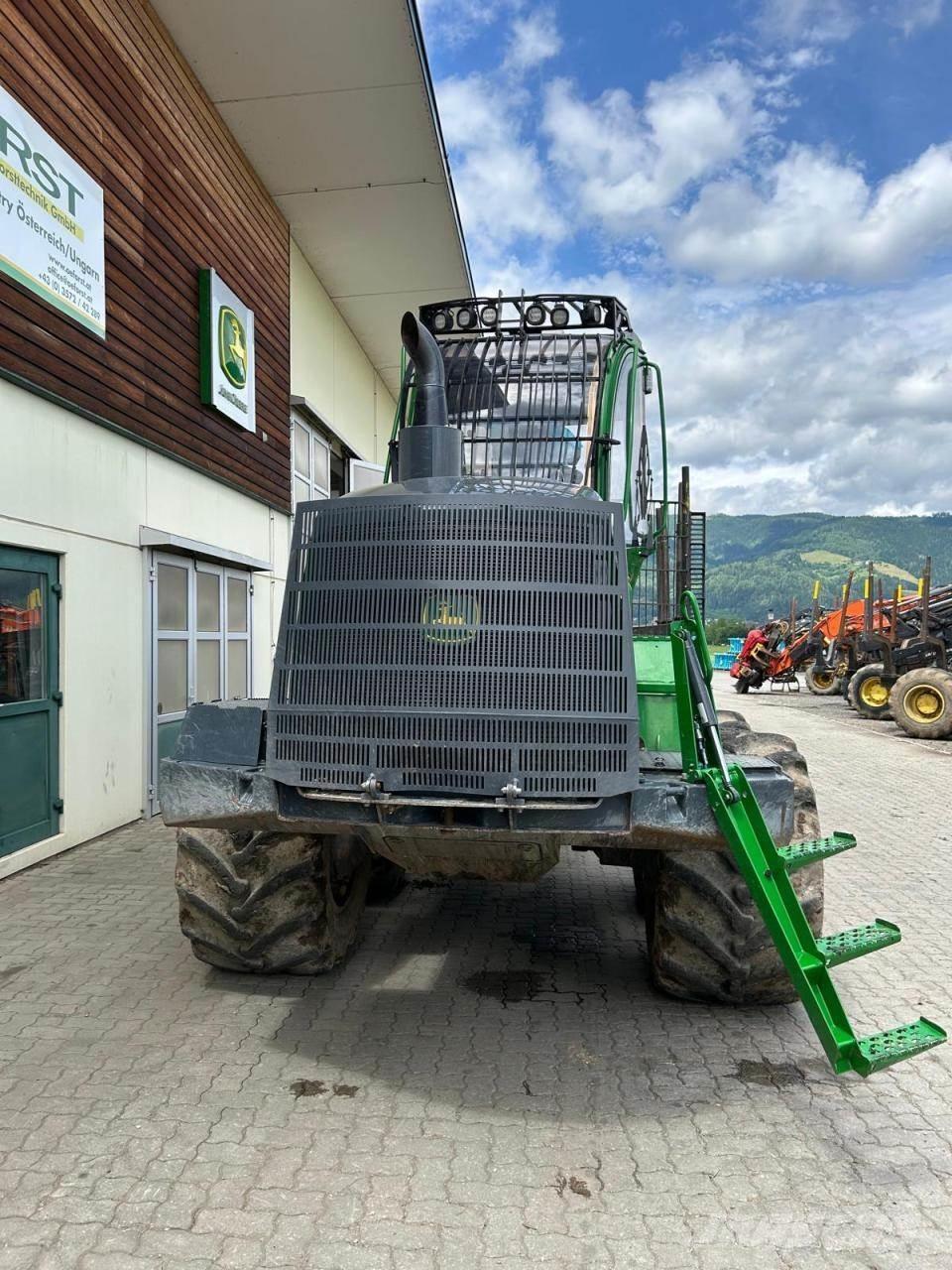 John Deere 1510 G Forwardery