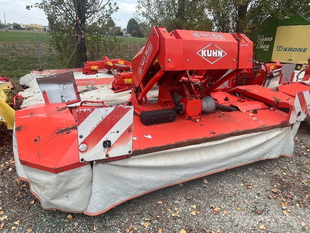 Kuhn FC 813 R Kosiarki ze wstępną obróbka paszy