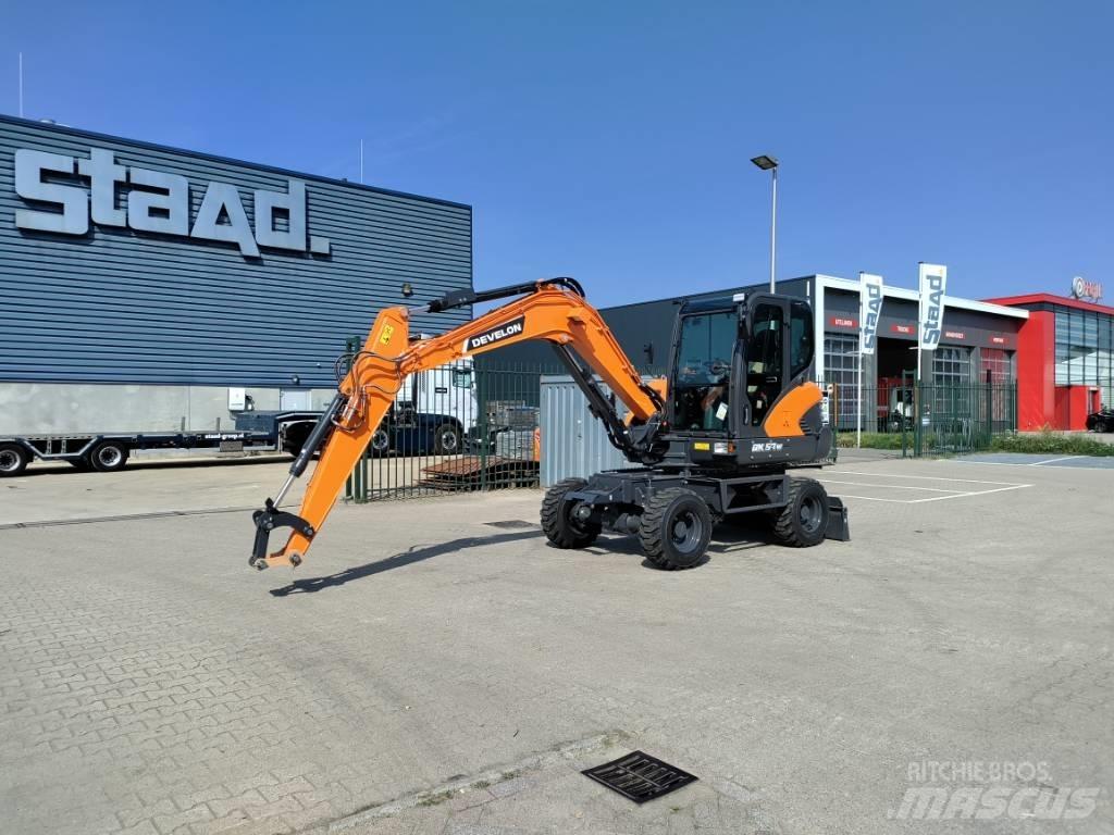 Develon DX57W-7 Minikoparki
