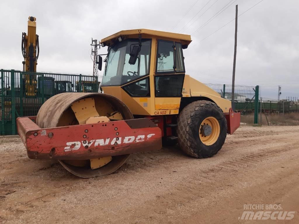 Dynapac CA 402 D Walce dwubębnowe