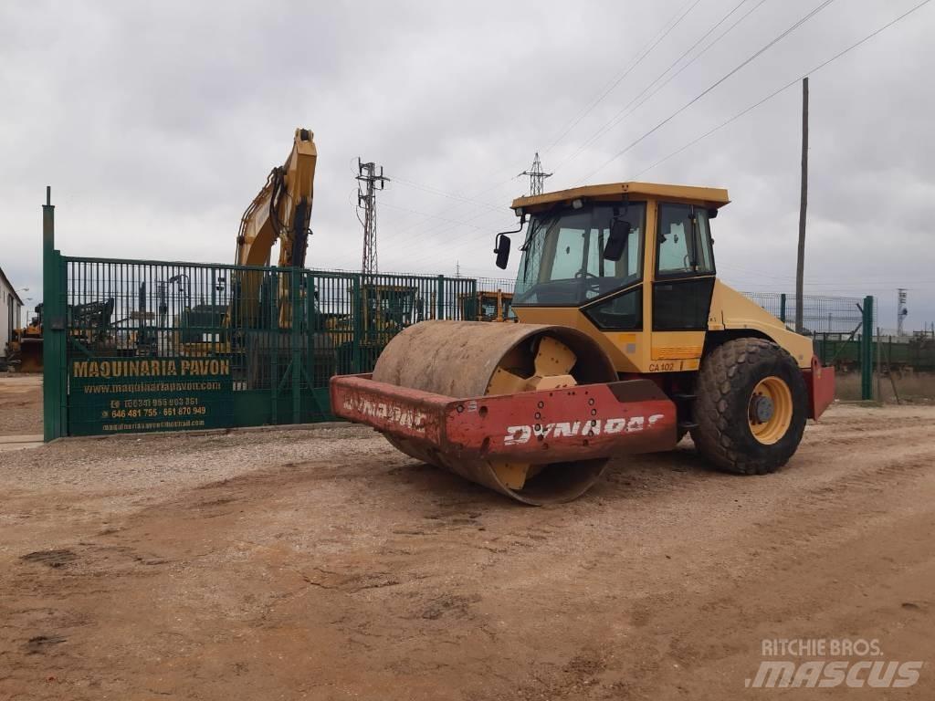 Dynapac CA 402 D Walce dwubębnowe