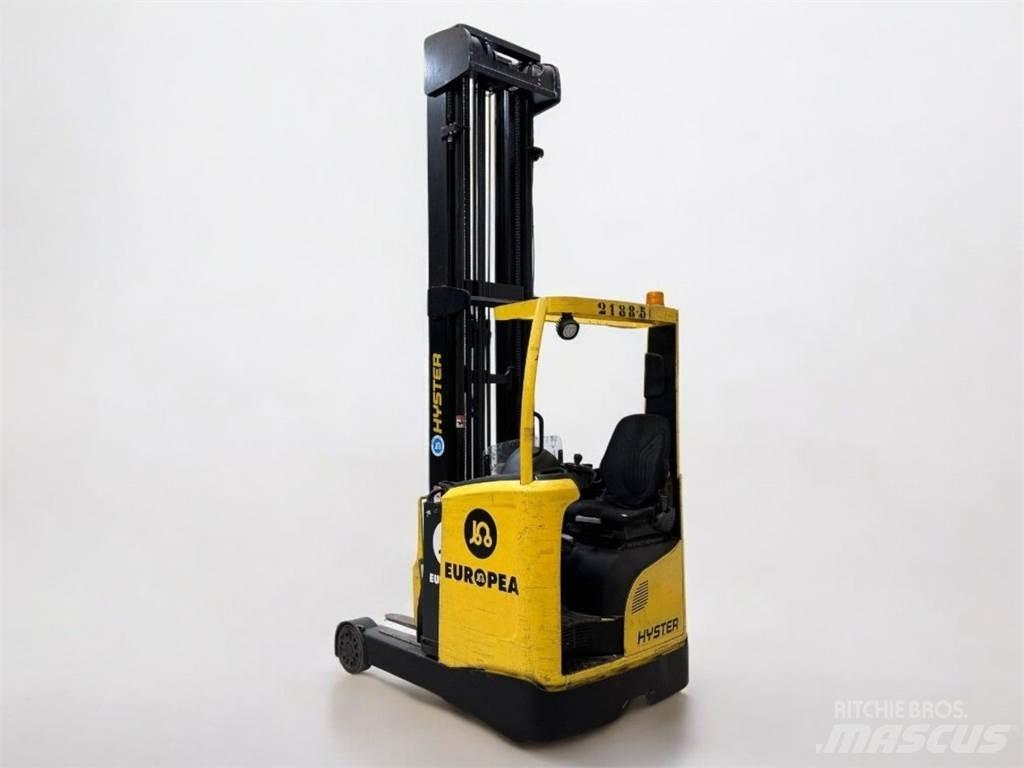 Hyster R1 6 Wózki widłowe wysokiego składowania