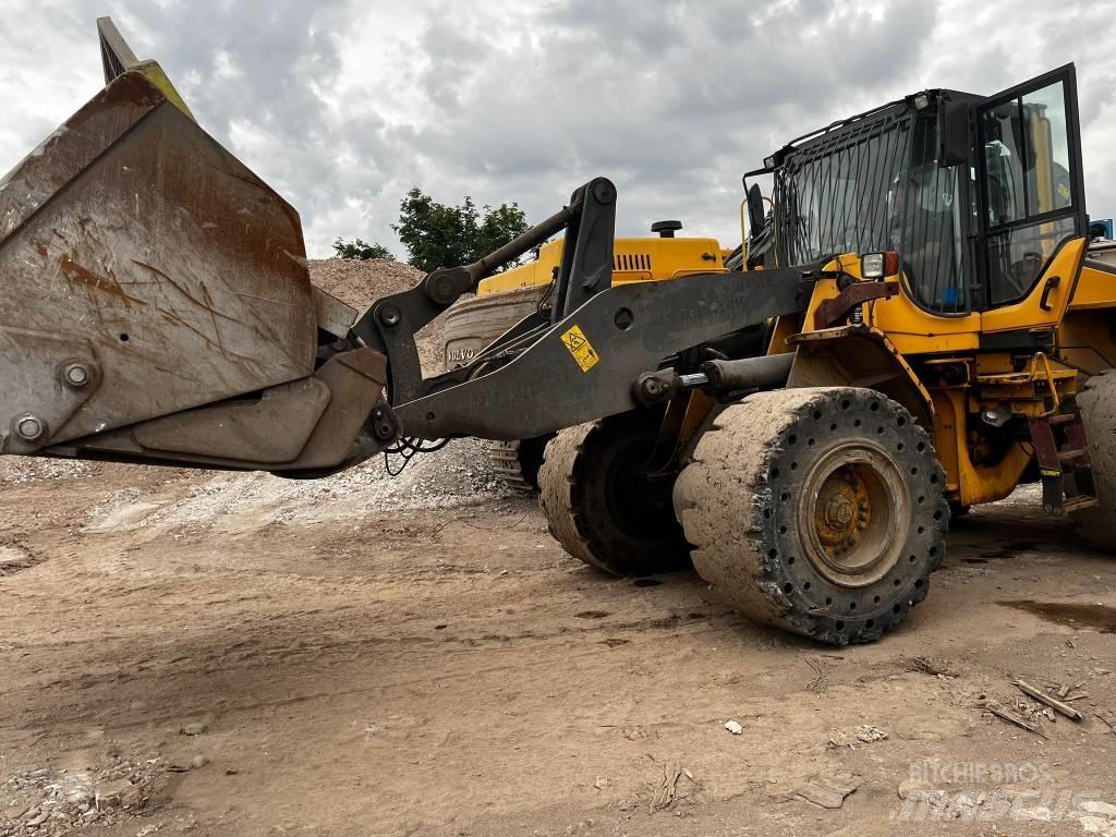 Volvo L 120 F Ładowarki kołowe