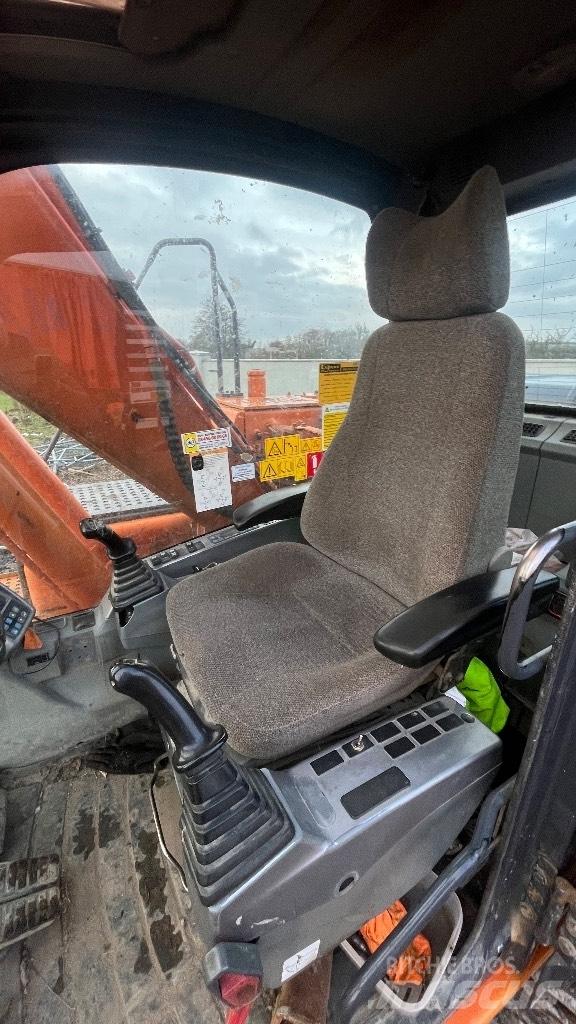 Doosan Dx140 Koparki kołowe