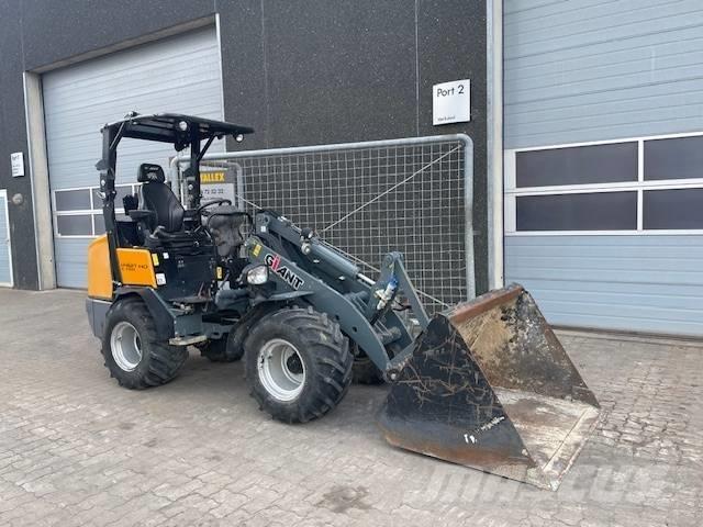 GiANT V452T X-TRA HD Miniładowarki