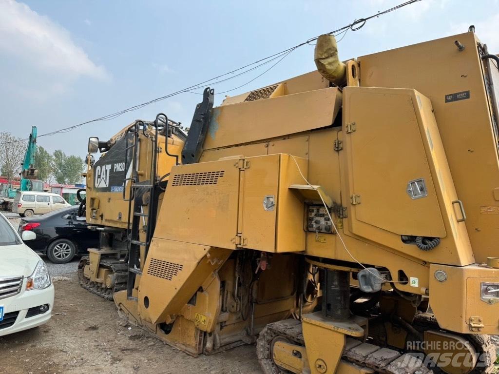 CAT PM 200 Frezarki do asfaltu