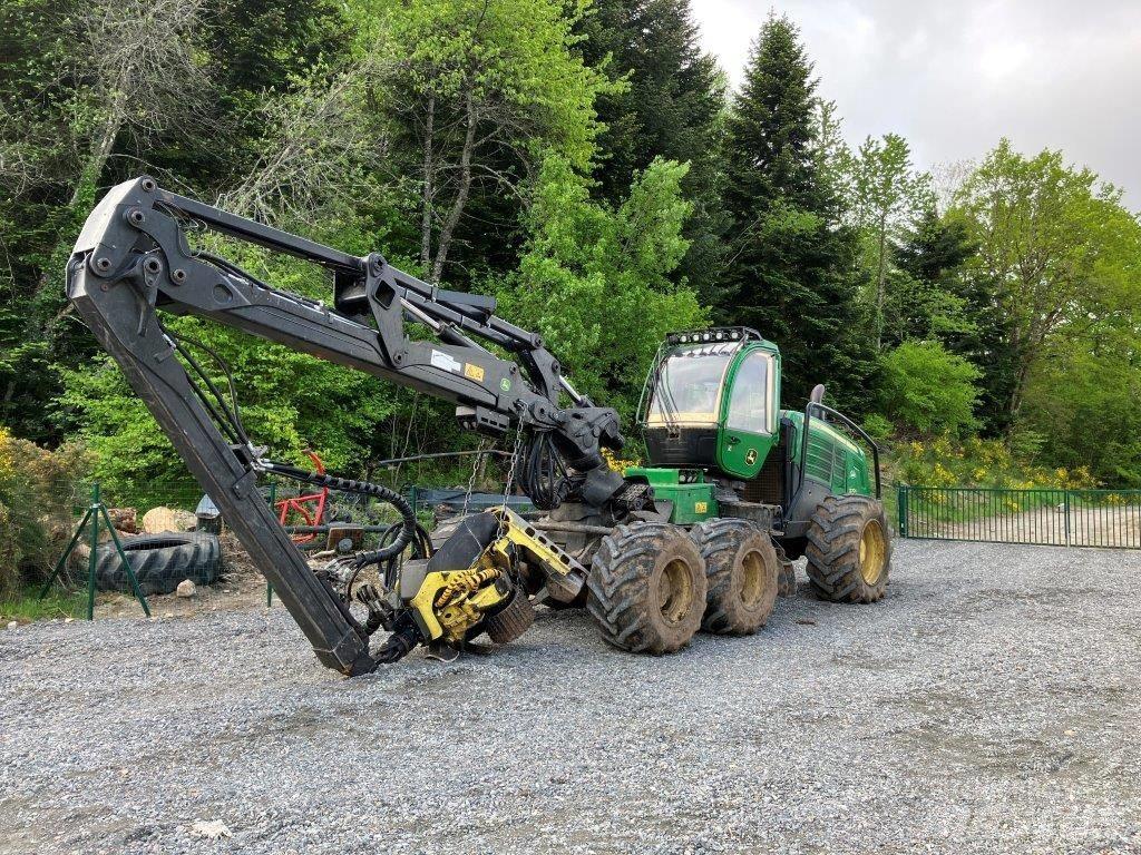 John Deere 1270G Harwestery