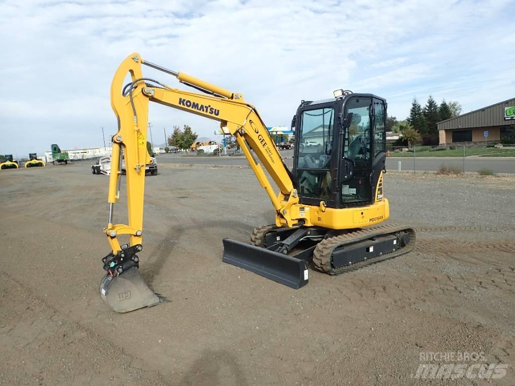 Komatsu PC35MR-5 Minikoparki