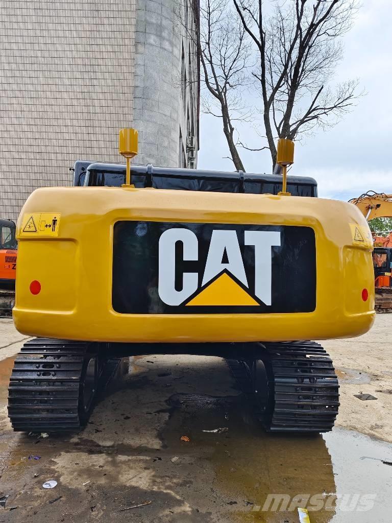 CAT 330D2L Koparki gąsienicowe