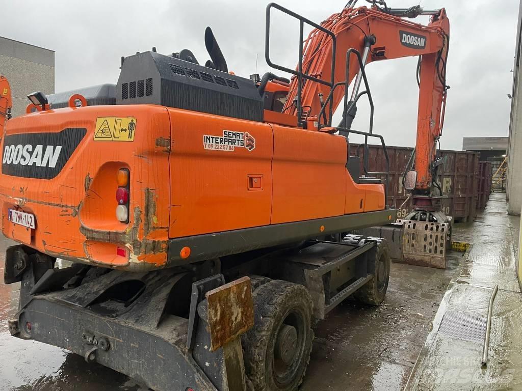 Doosan DX 210 W - 5 Koparki kołowe