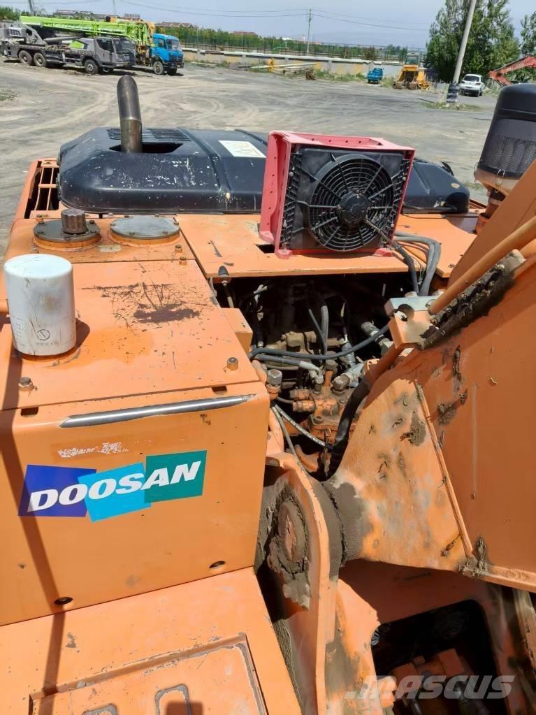 Doosan DH210W-7 Koparki kołowe