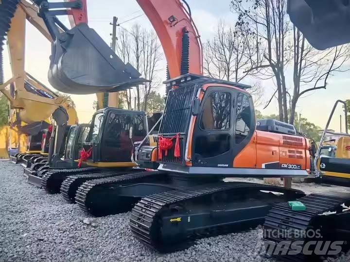 Doosan DH300 Koparki gąsienicowe