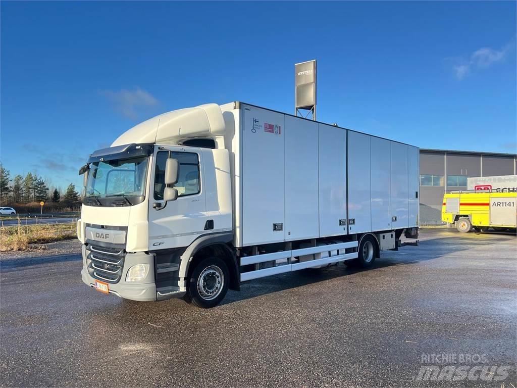 DAF CF 300 FA 4X2 Samochody ciężarowe ze skrzynią zamkniętą
