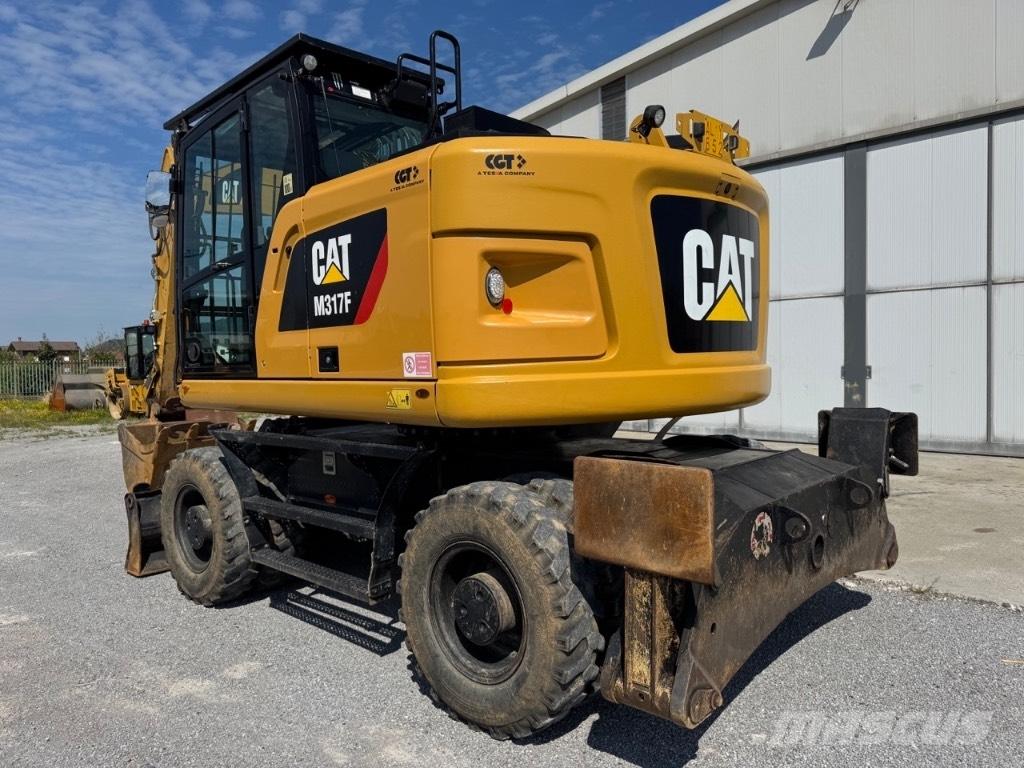 CAT M317F Koparki kołowe