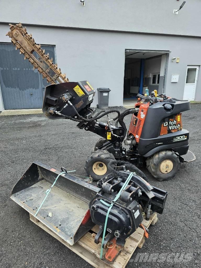 Ditch Witch R300 Koparki łańcuchowe