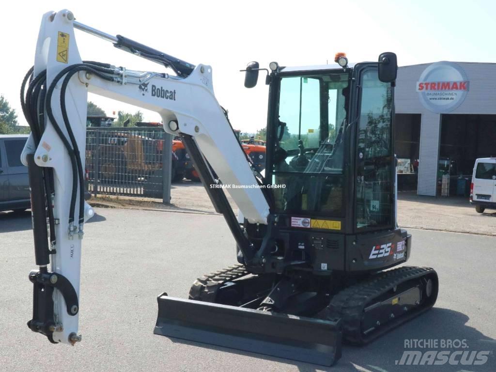 Bobcat E 35 z Minikoparki