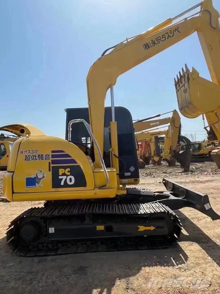 Komatsu PC 70 Minikoparki
