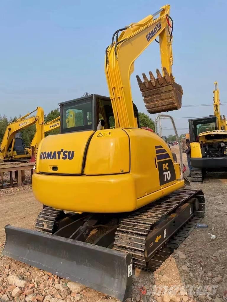 Komatsu PC 70 Minikoparki