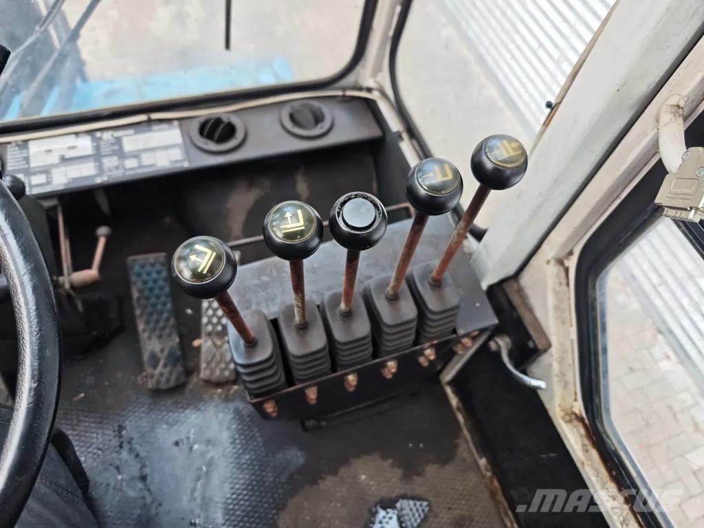 Kalmar DC 32-1200 Wózki Diesla