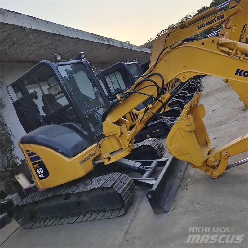 Komatsu PC 40 Minikoparki