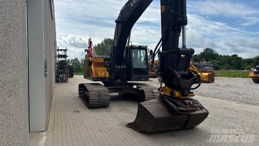 Volvo EC250EL Koparki gąsienicowe