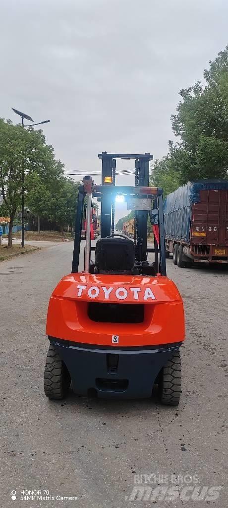 Toyota FD 50 Wózki Diesla