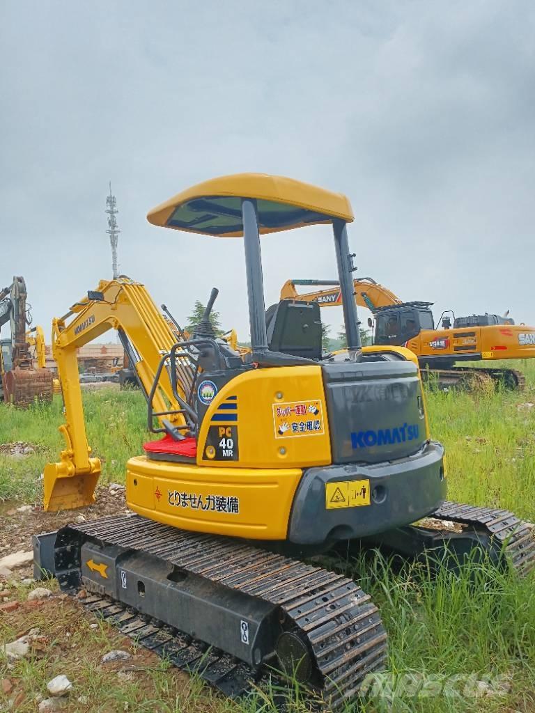 Komatsu PC 40 Koparki gąsienicowe