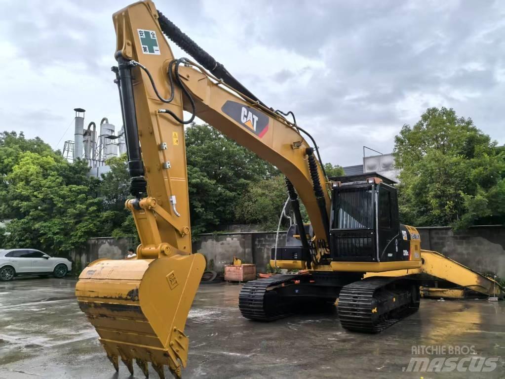 CAT 320D2 Midikoparki  7t - 12t