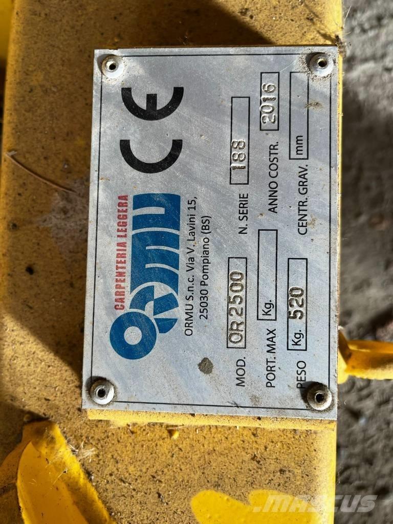  ORMU LAMA NEVE 2500 Lemiesze i pługi śnieżne