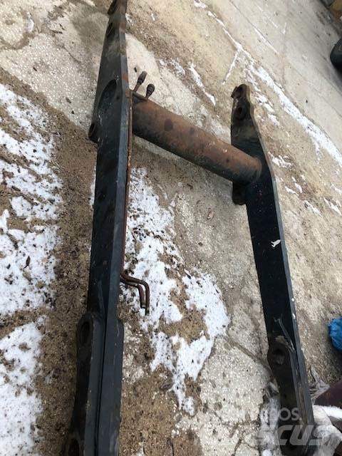 JCB RAMIONA 426 Ramy i zawieszenie