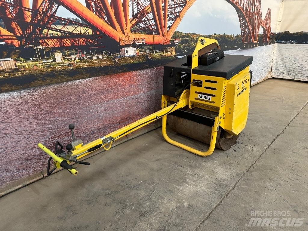 Bomag BW 71 E-2 Walce jednobębnowe