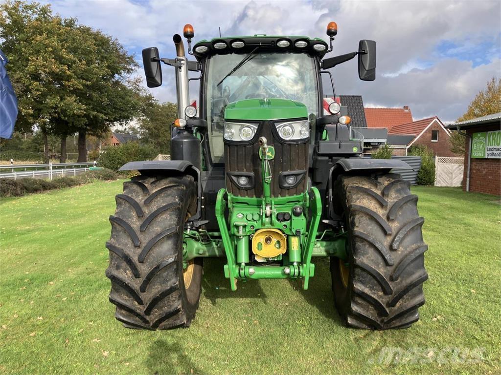 John Deere 6215R Ciągniki rolnicze