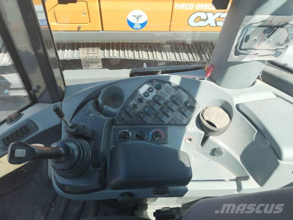 New Holland W 130 Ładowarki kołowe
