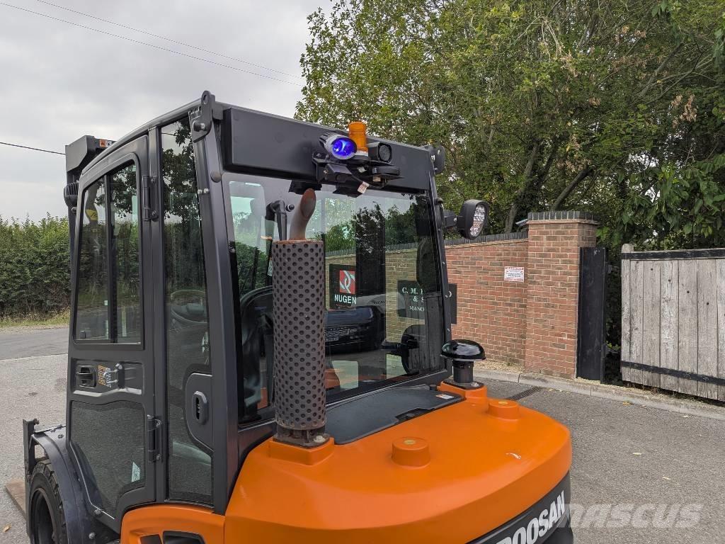 Doosan D 35 C-9 Wózki Diesla