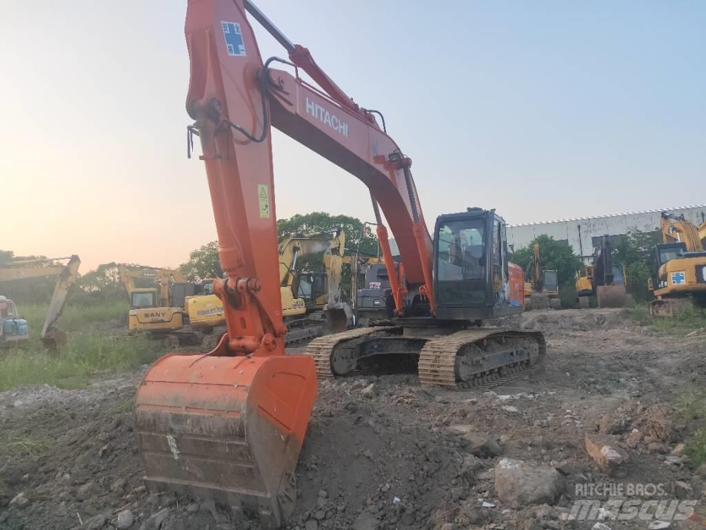 Hitachi ZX 210 Koparki gąsienicowe