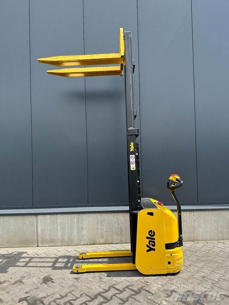 Yale MS 10E-2860 Wózki widłowe unoszące z dyszlem