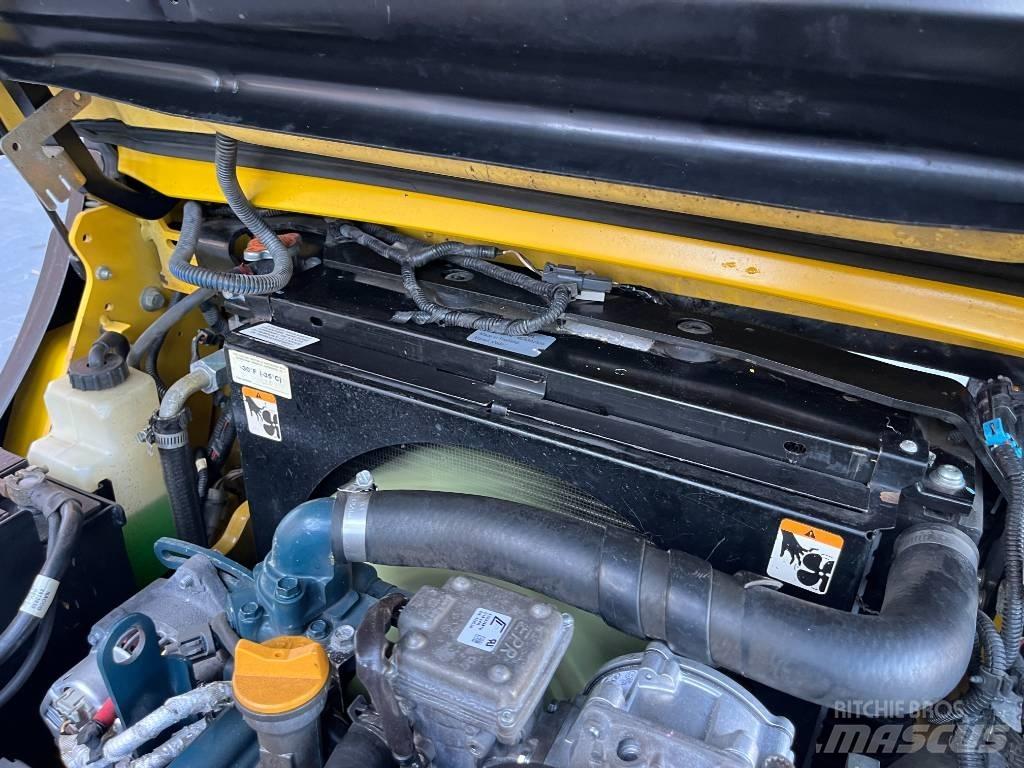 Yale GLC25VX Wózki LPG