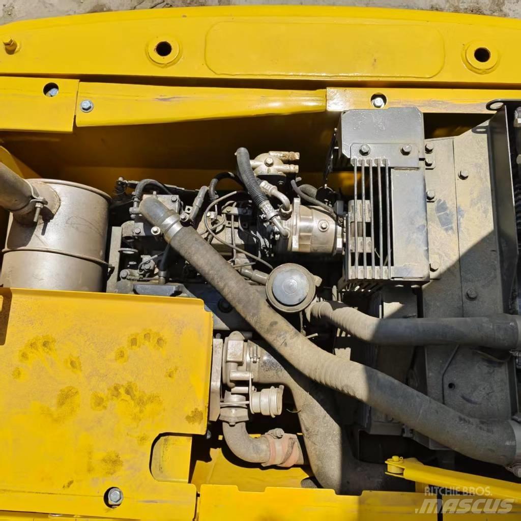 Komatsu PC 130 Koparki gąsienicowe