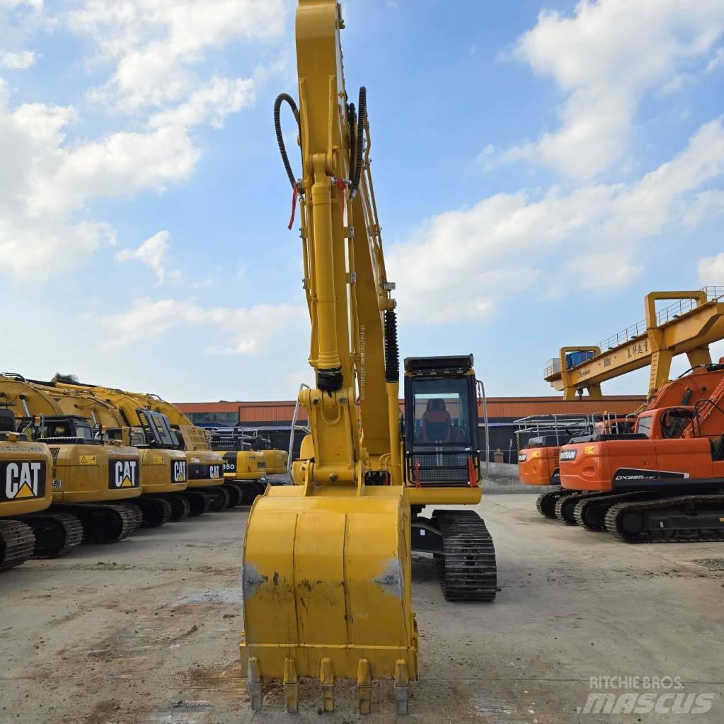 Komatsu PC 200-8 Koparki gąsienicowe