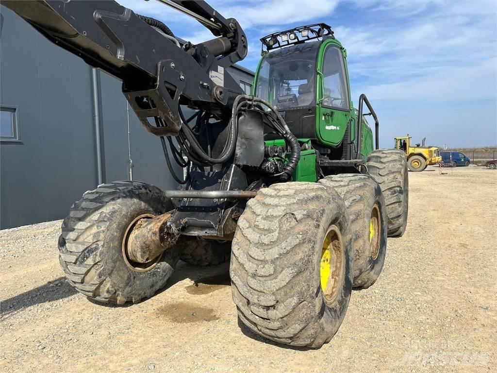 John Deere 1470E Harwestery