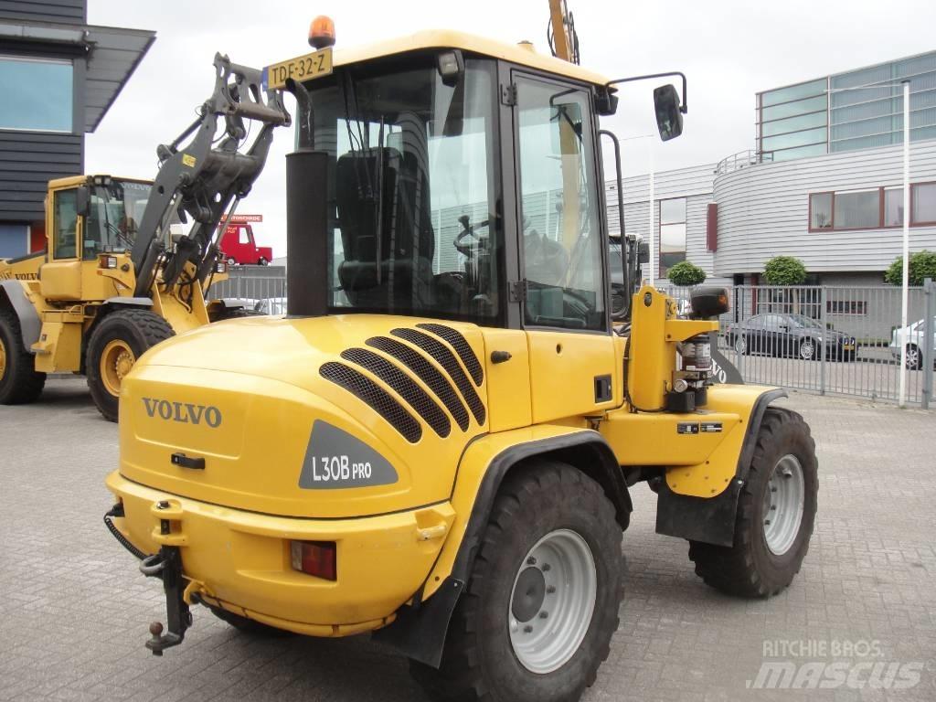 Volvo L 30 B Ładowarki kołowe