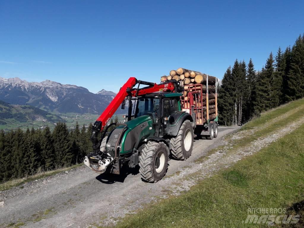 Valtra T 151 E HT Traktory leśne