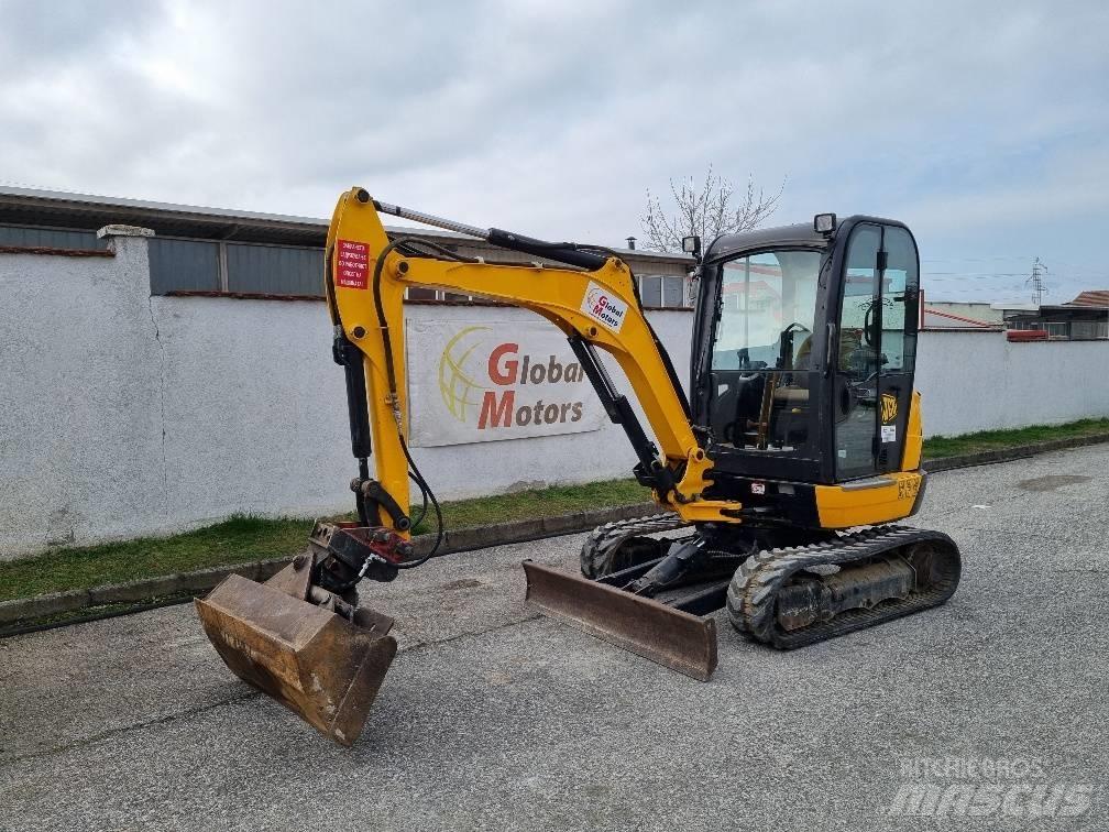 JCB 8026CTS Minikoparki