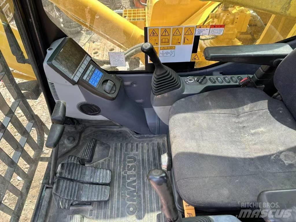 Komatsu PC 850SE Koparki pływające - amfibie